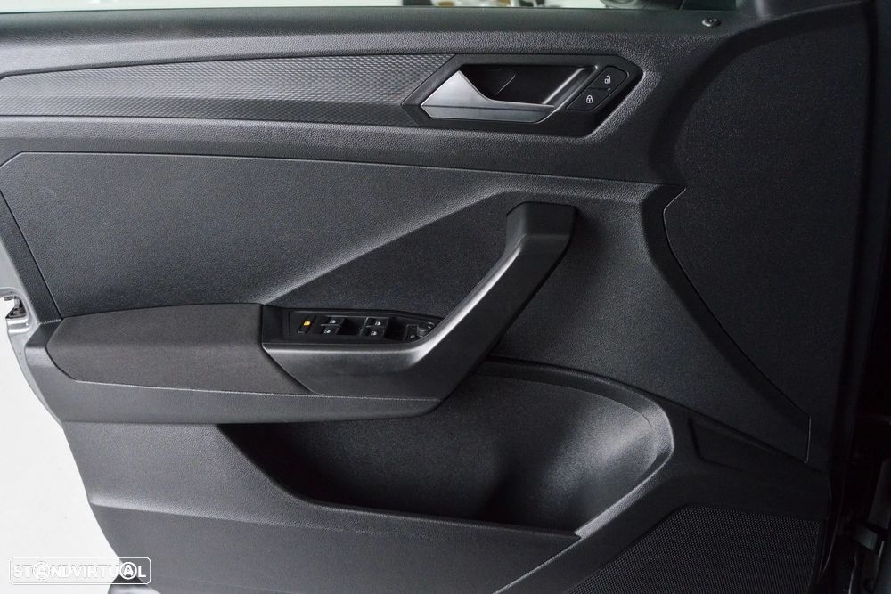 VW T-Roc 1.0 TSI Conceptline - 29