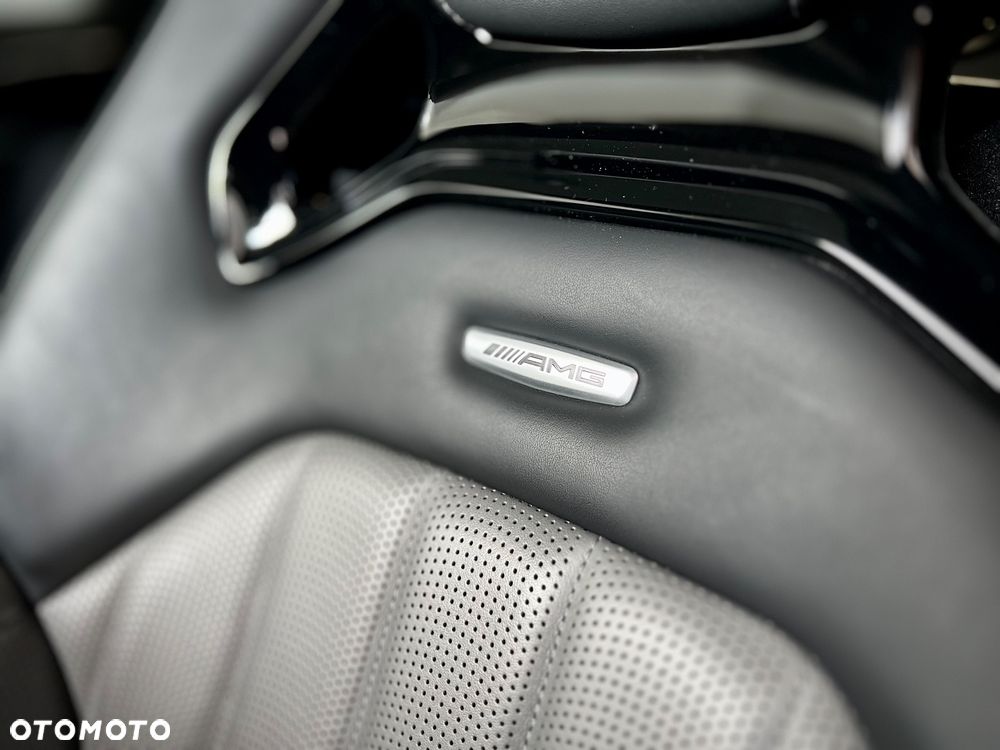 Mercedes-Benz AMG GT C - 9