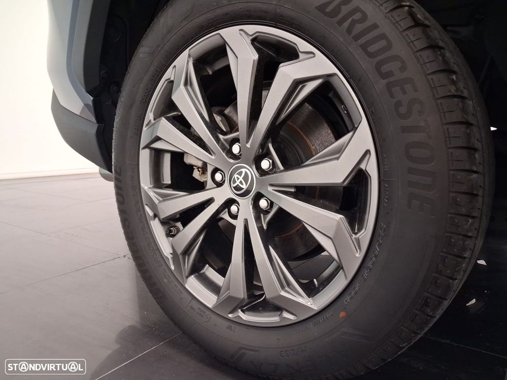 Toyota RAV4 - 10