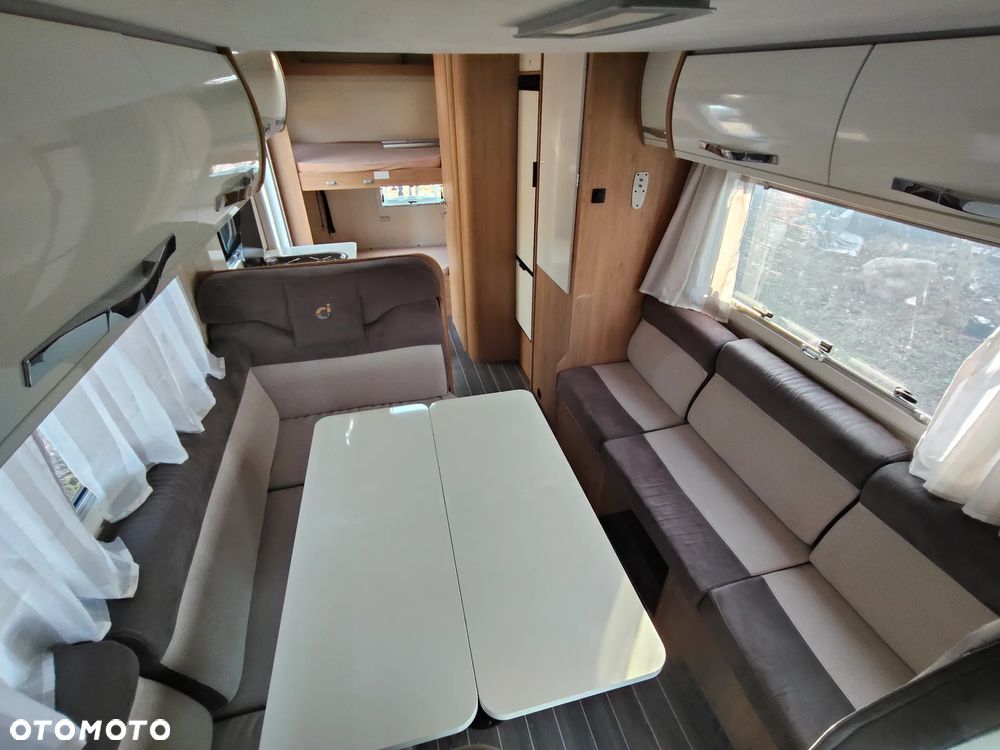 CI Horon 74XT Ford Transit - 24