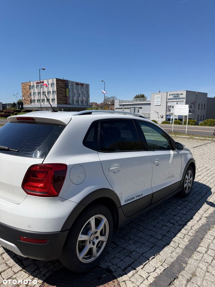 Volkswagen Polo 1.4 TDI (Blue Motion Technology) Cross - 5