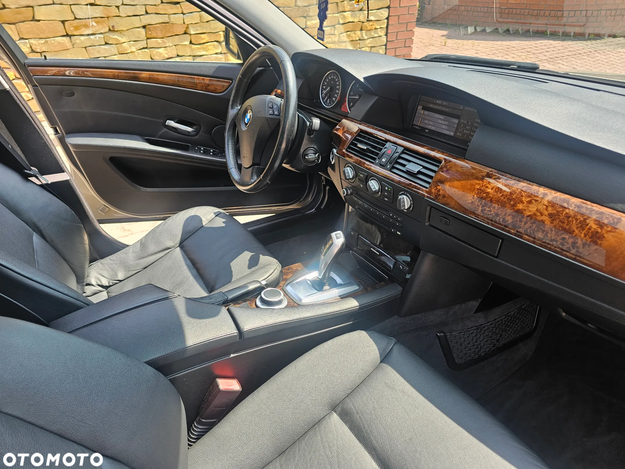 BMW Seria 5 525d Touring Edition Exclusive - 29