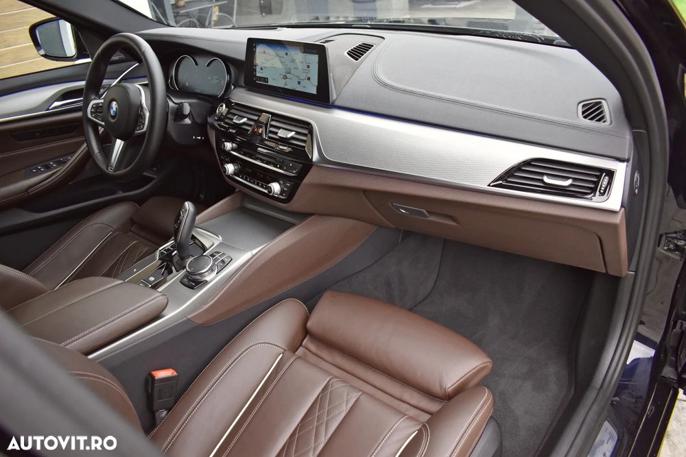 BMW Seria 5 520d Aut. M Sport Edition - 13