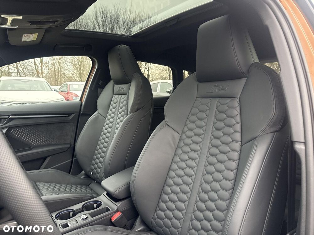 Audi RS3 Sportback - 11