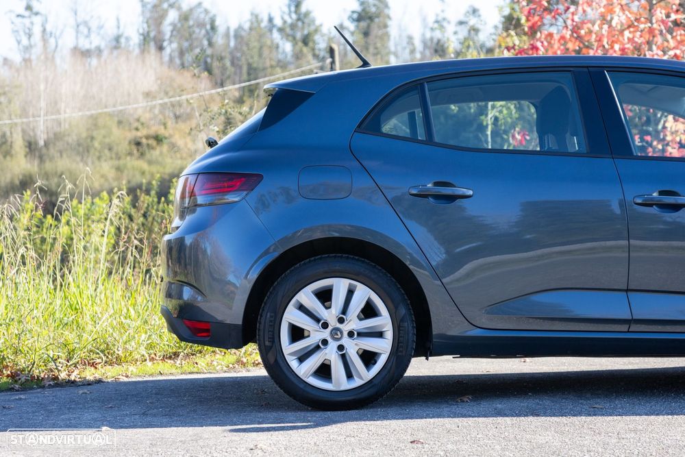 Renault Mégane 1.5 Blue dCi Intens - 14