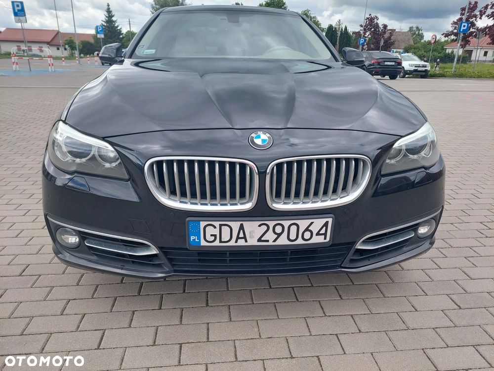 BMW Seria 5 525d xDrive Modern Line - 9