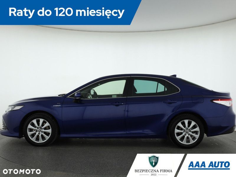 Toyota Camry - 3