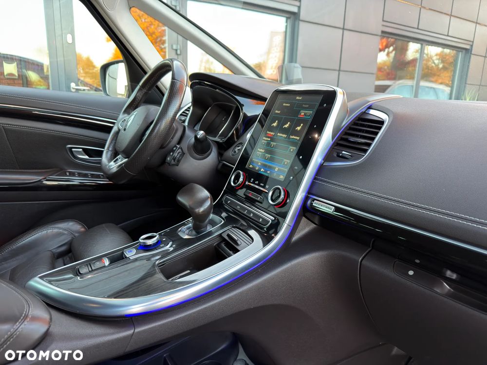 Renault Espace 1.6 dCi Energy Initiale Paris EDC - 23
