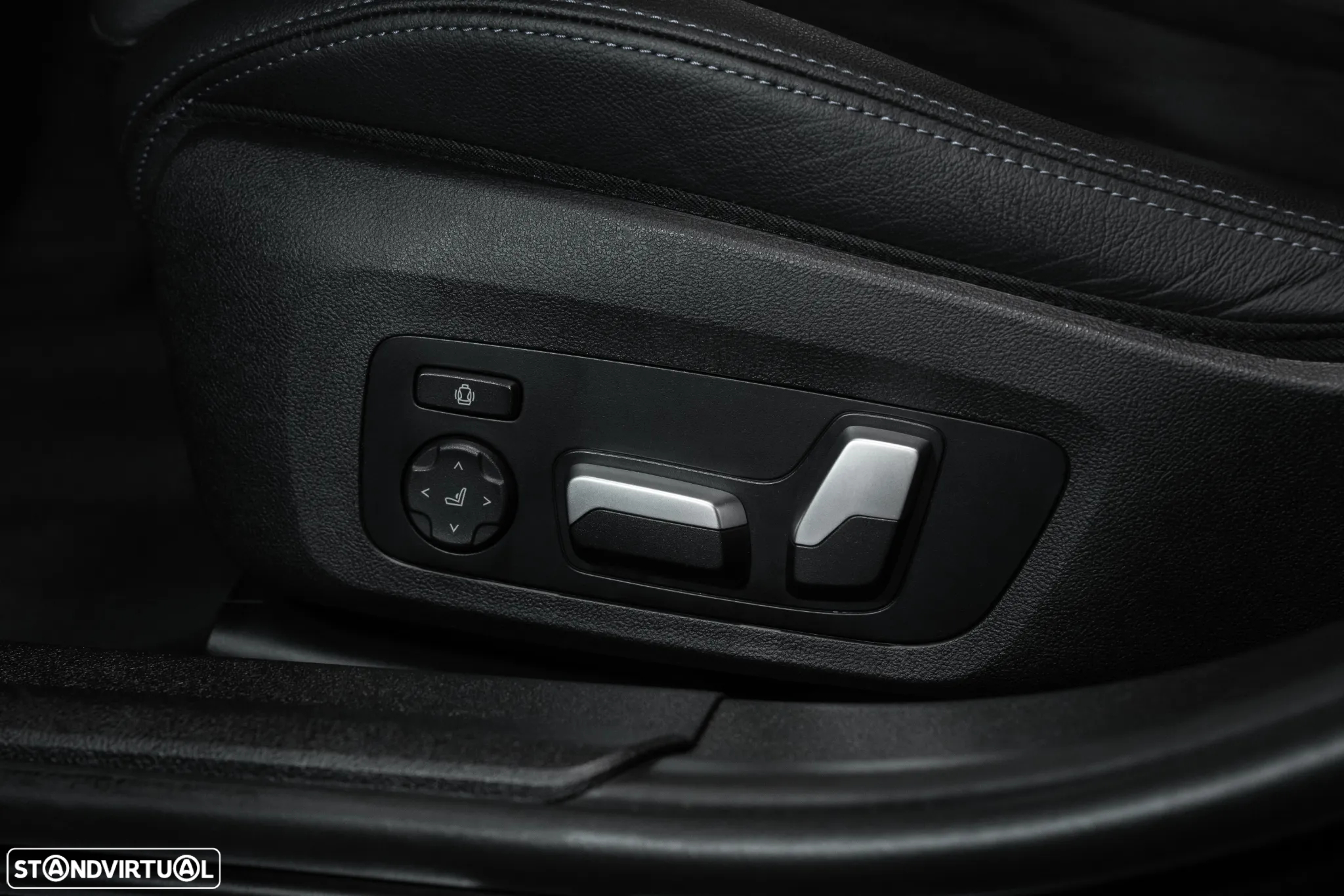 BMW 320 e Touring Pack M Auto - 26