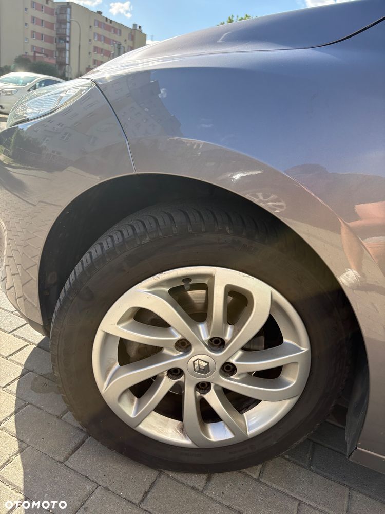 Renault Megane ENERGY TCe 115 Start & Stop Authentique - 13