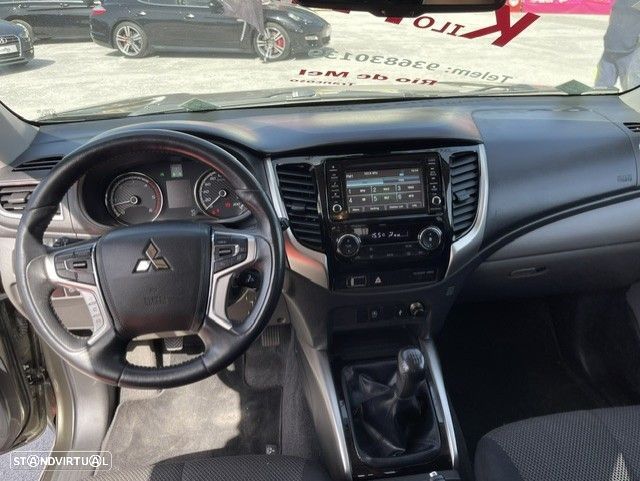 Mitsubishi L200 2.3 DI-D Club Invite Strakar Look 4WD - 8