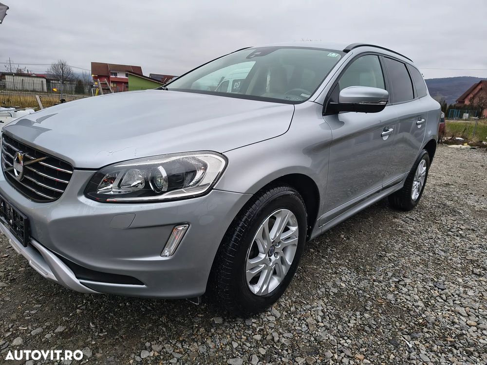 Volvo XC 60 D4 AWD Geartronic Momentum - 1