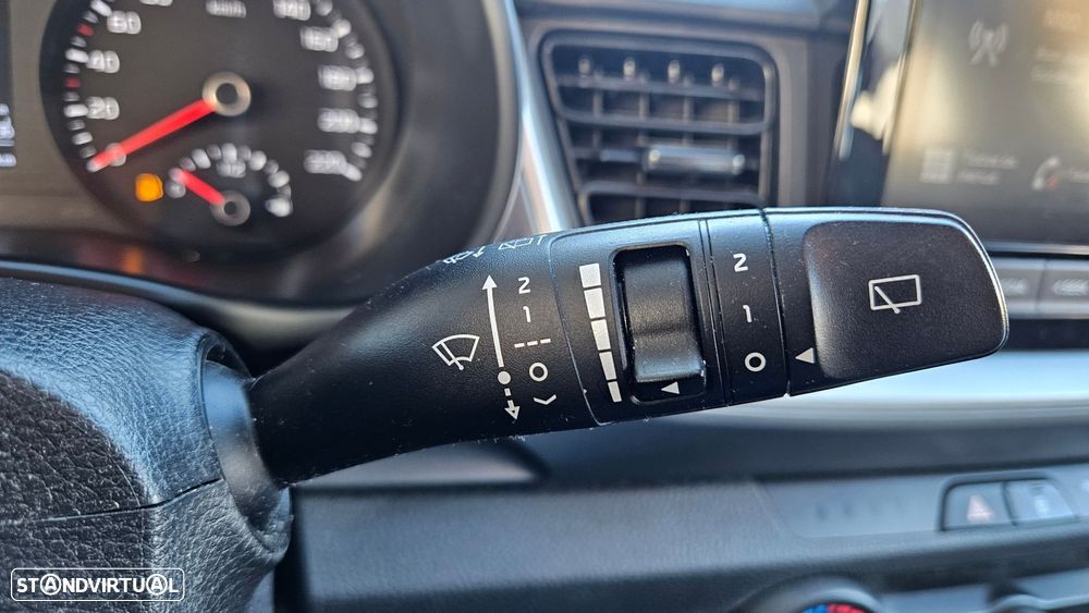 Kia Stonic 1.2 Dynamic - 33
