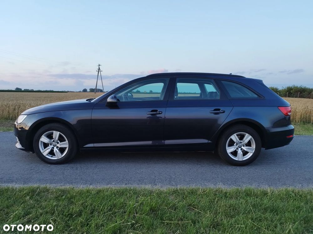 Audi A4 Avant 2.0 TDI ultra S tronic - 2