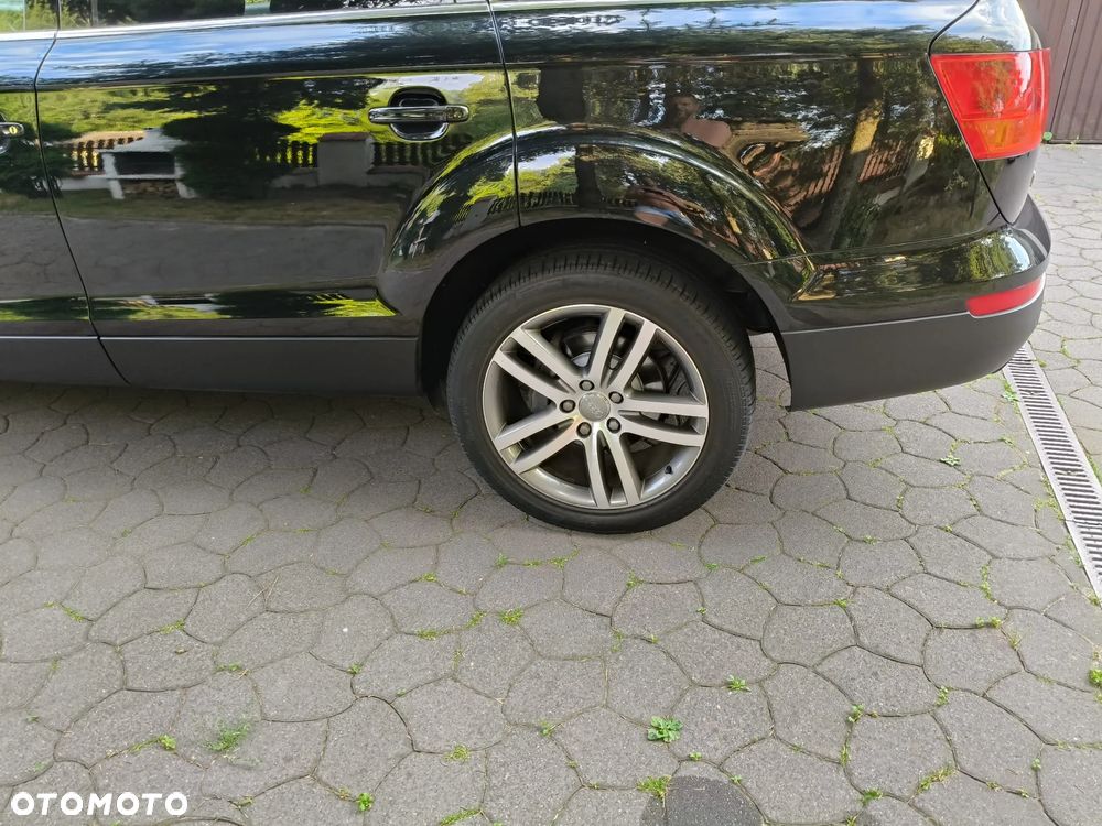 Audi Q7 - 11
