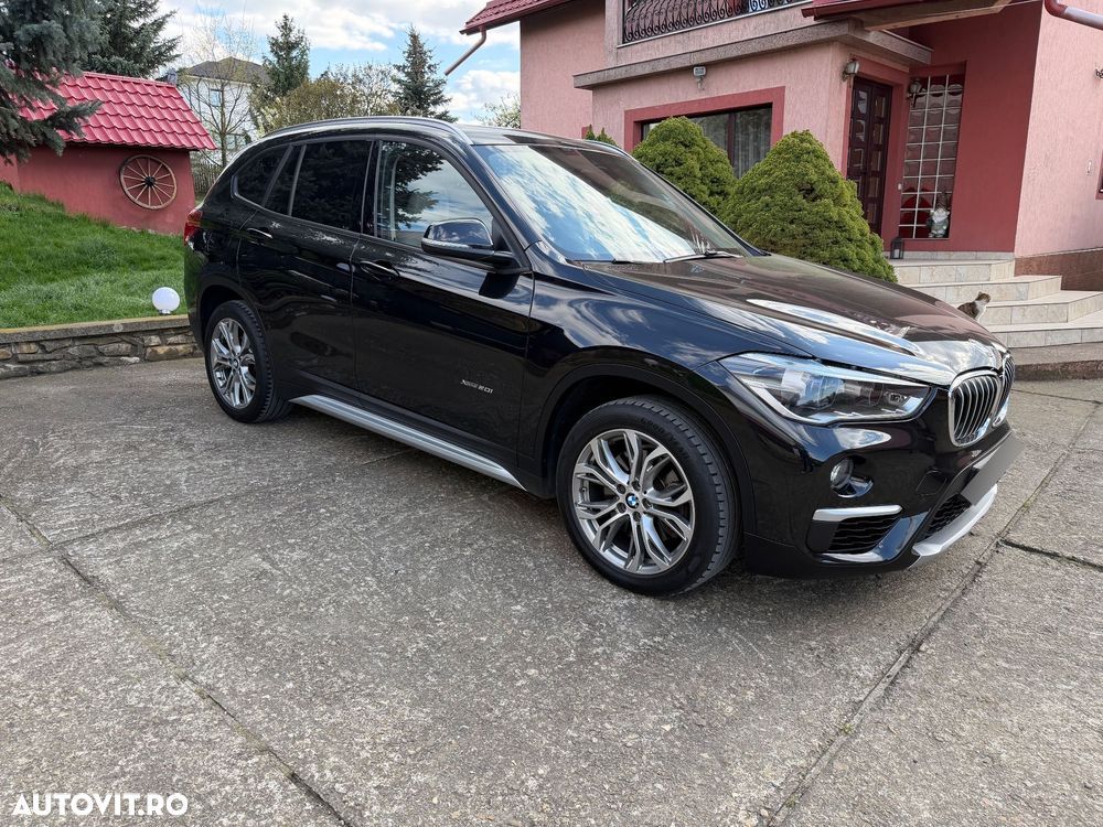 BMW X1 xDrive20i Aut. Sport Line - 3