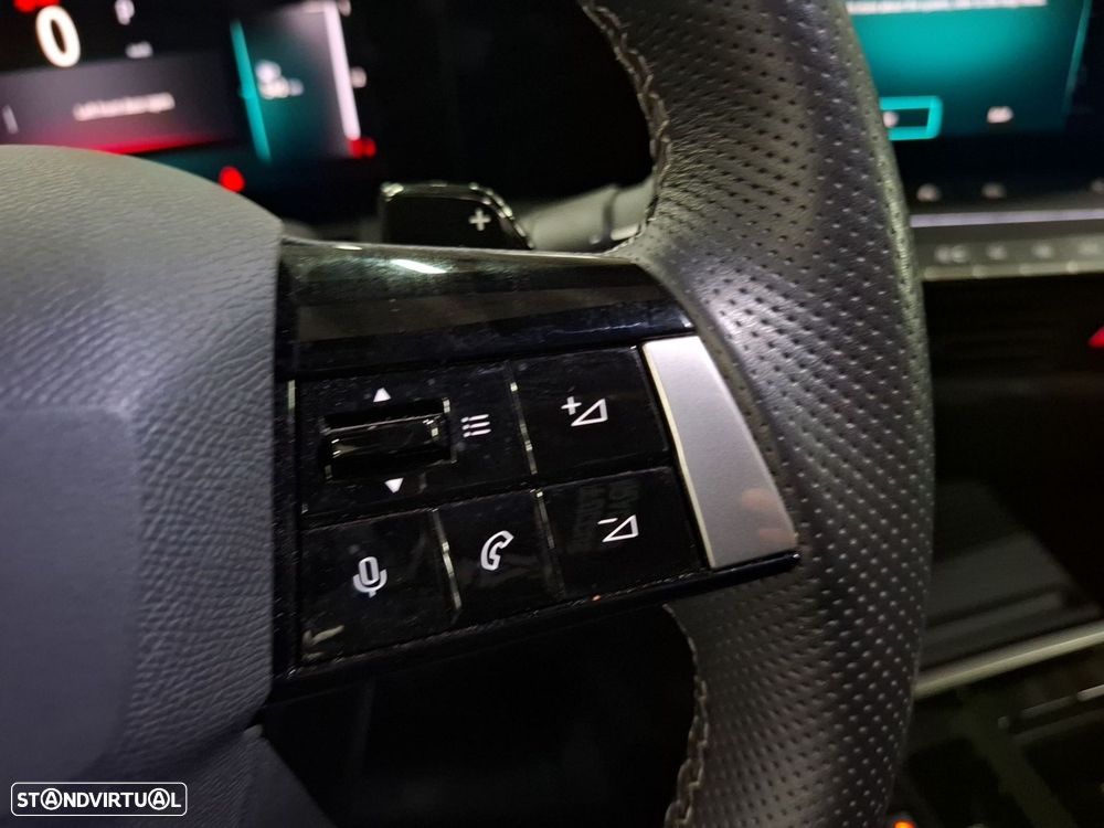 Opel Astra 1.2 T GS Aut. - 16