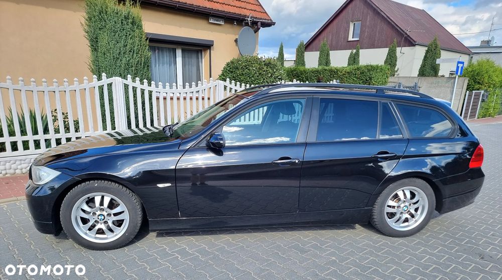 BMW Seria 3 - 12