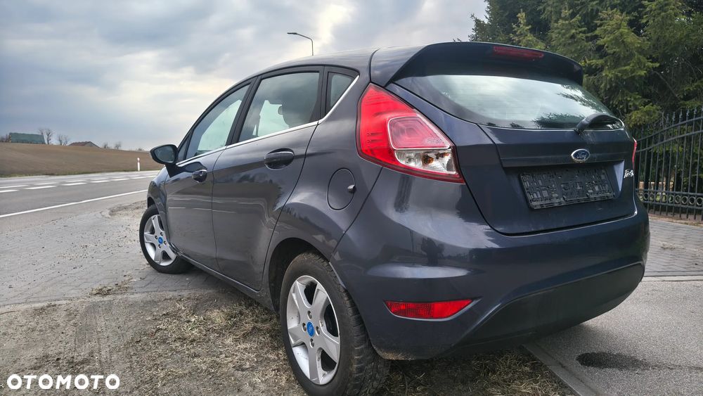 Ford Fiesta 1.25 Ambiente - 11