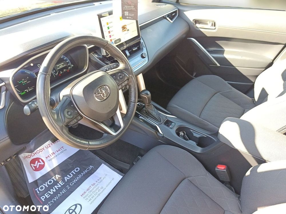 Toyota Corolla Cross - 20