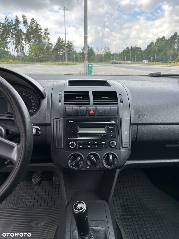 Volkswagen Polo 1.4 TDI Trendline - 9