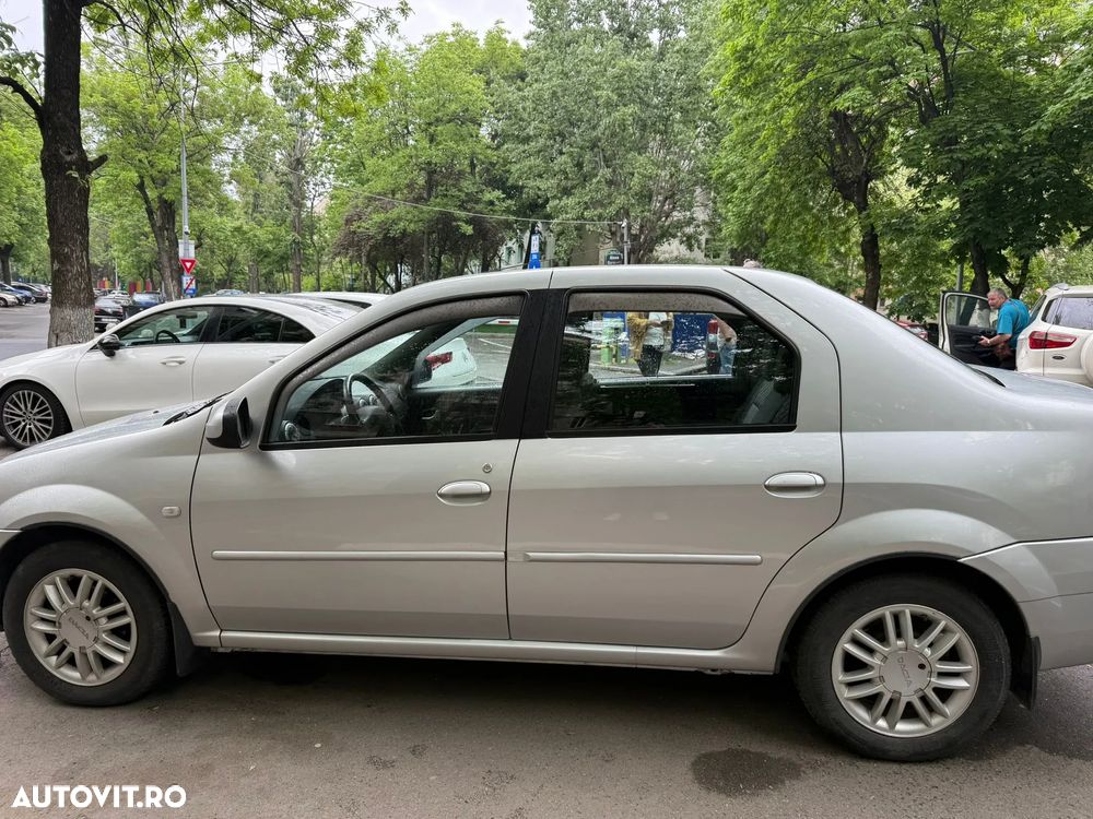 Dacia Logan 1.6 16V Prestige - 7
