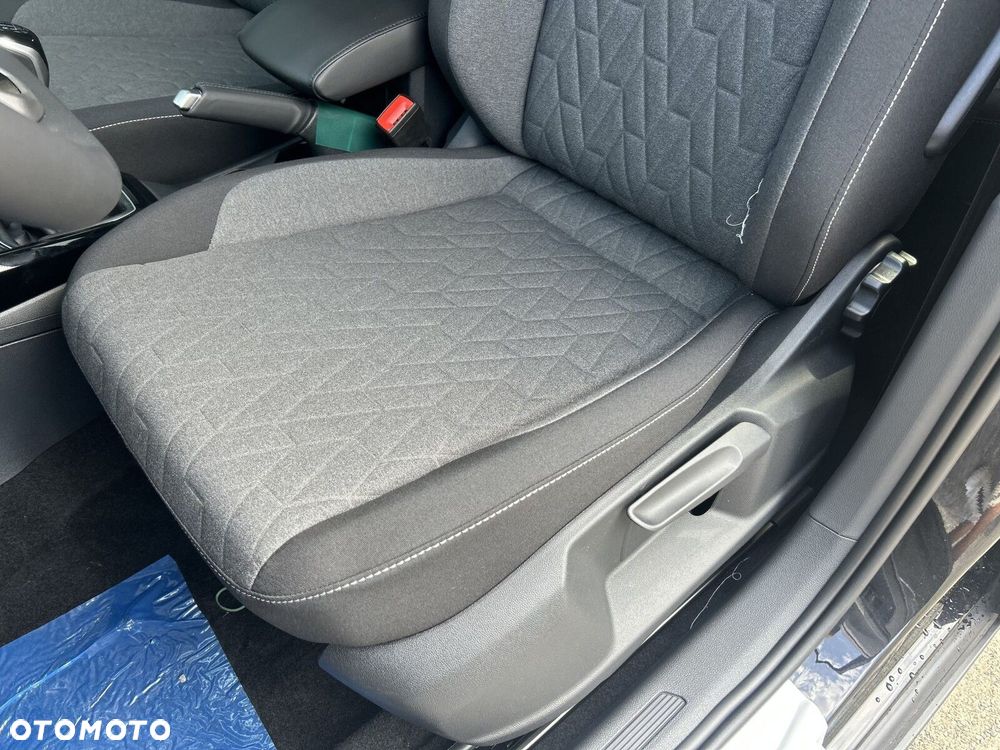 Volkswagen T-Cross - 39