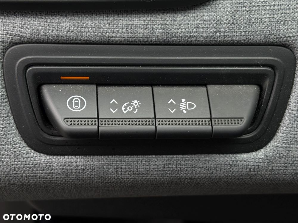 Renault Clio - 10