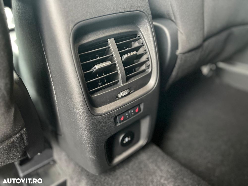 Ford Kuga 2.5 Duratec PHEV TITANIUM - 14