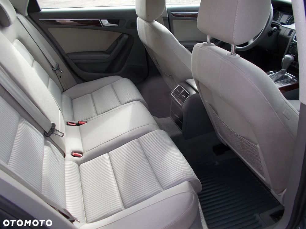 Audi A4 Avant 2.0 TDI Multitronic - 15