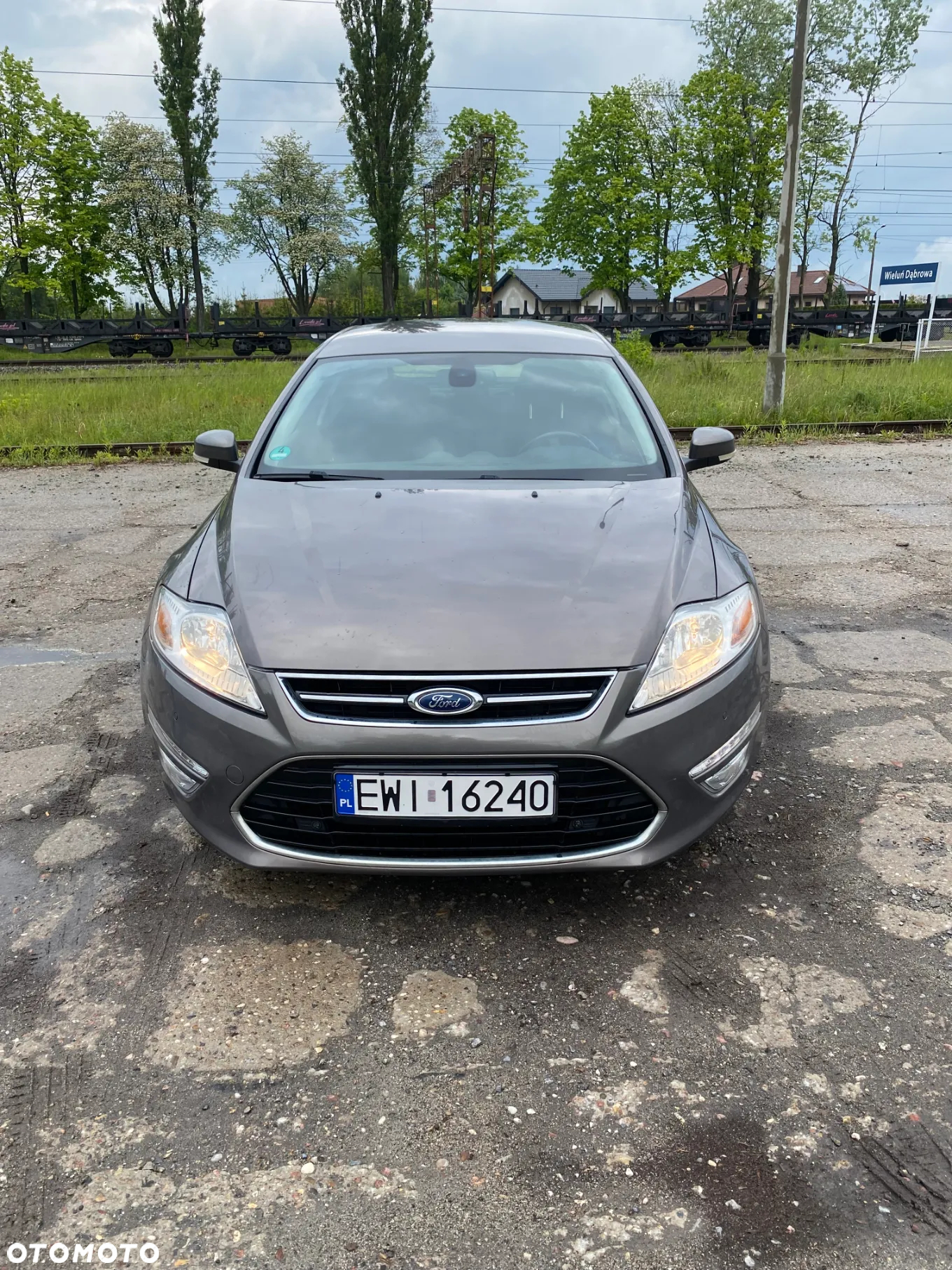 Ford Mondeo Turnier 1.6 TDCi ECOnetic Start-Stopp Titanium - 2