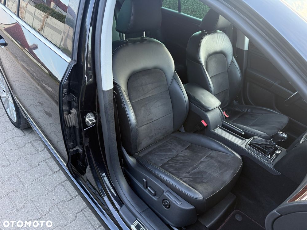 Skoda Superb 2.0 TDI PD DSG Elegance - 12