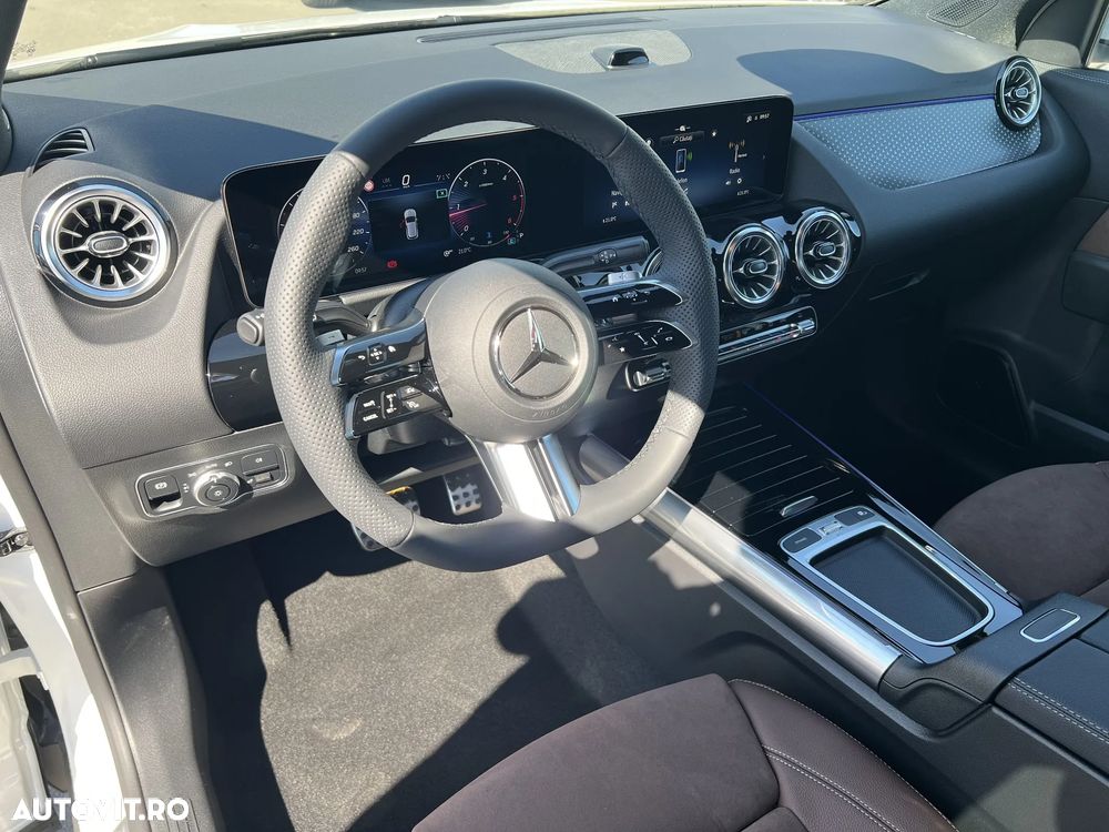 Mercedes-Benz GLA 200 d 4MATIC Aut. - 14