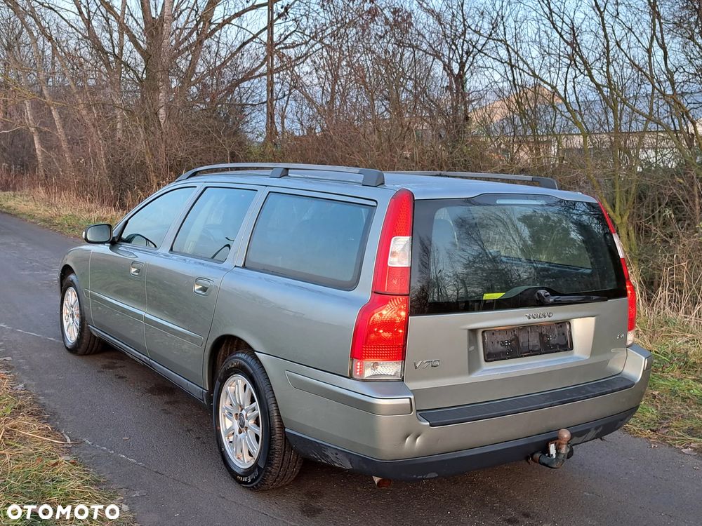 Volvo V70 2.4 Kinetic - 16