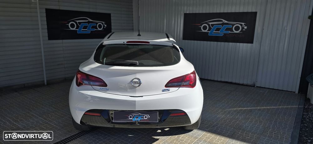 Opel Astra GTC - 6