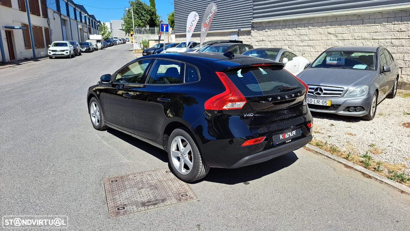 Volvo V40 2.0 D2 Momentum - 20