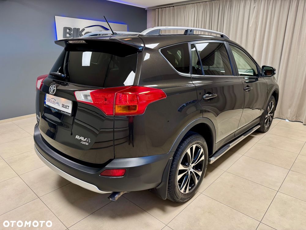 Toyota RAV4 - 16