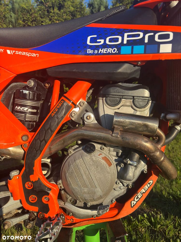 KTM SXF - 9
