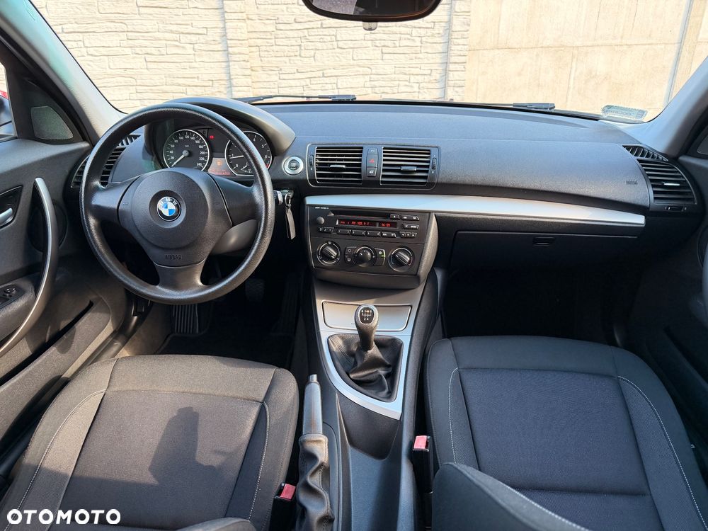 BMW Seria 1 - 10