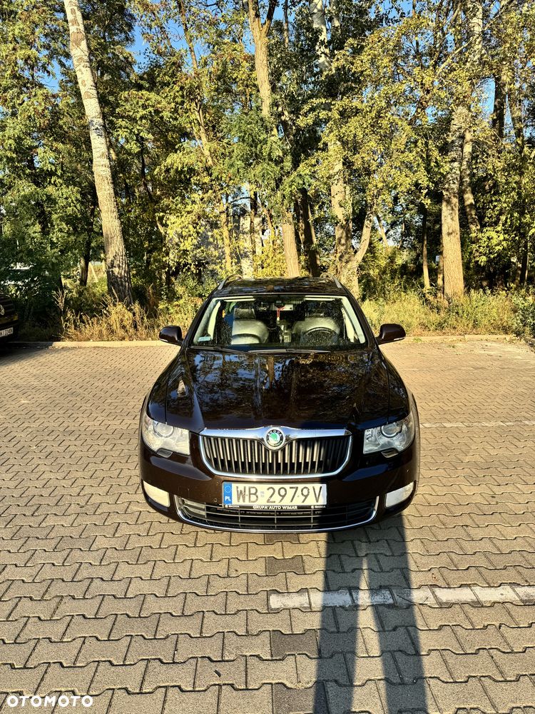 Skoda Superb - 1