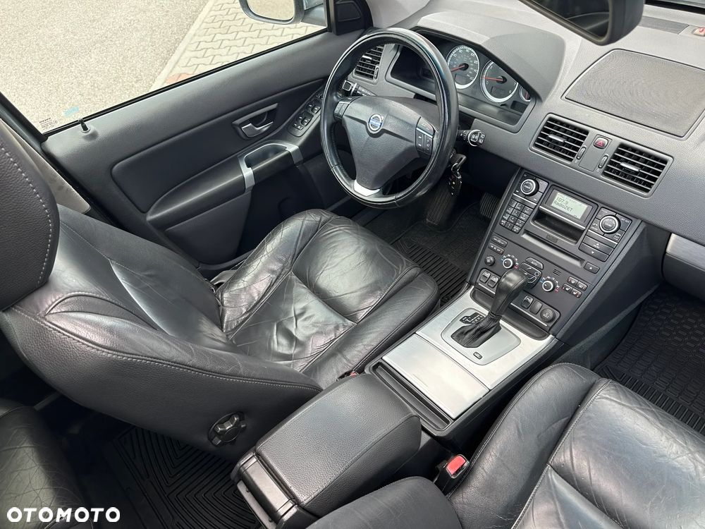 Volvo XC 90 3.2 AWD Geartonic Summum - 24