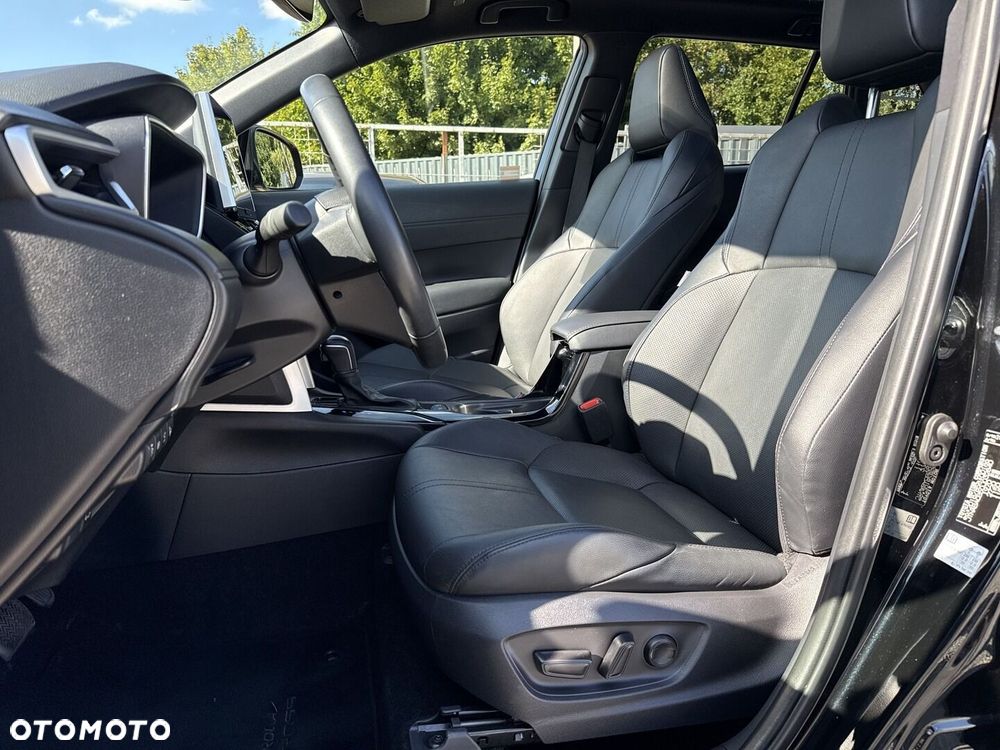 Toyota Corolla Cross 2.0 Hybrid Executive - 12