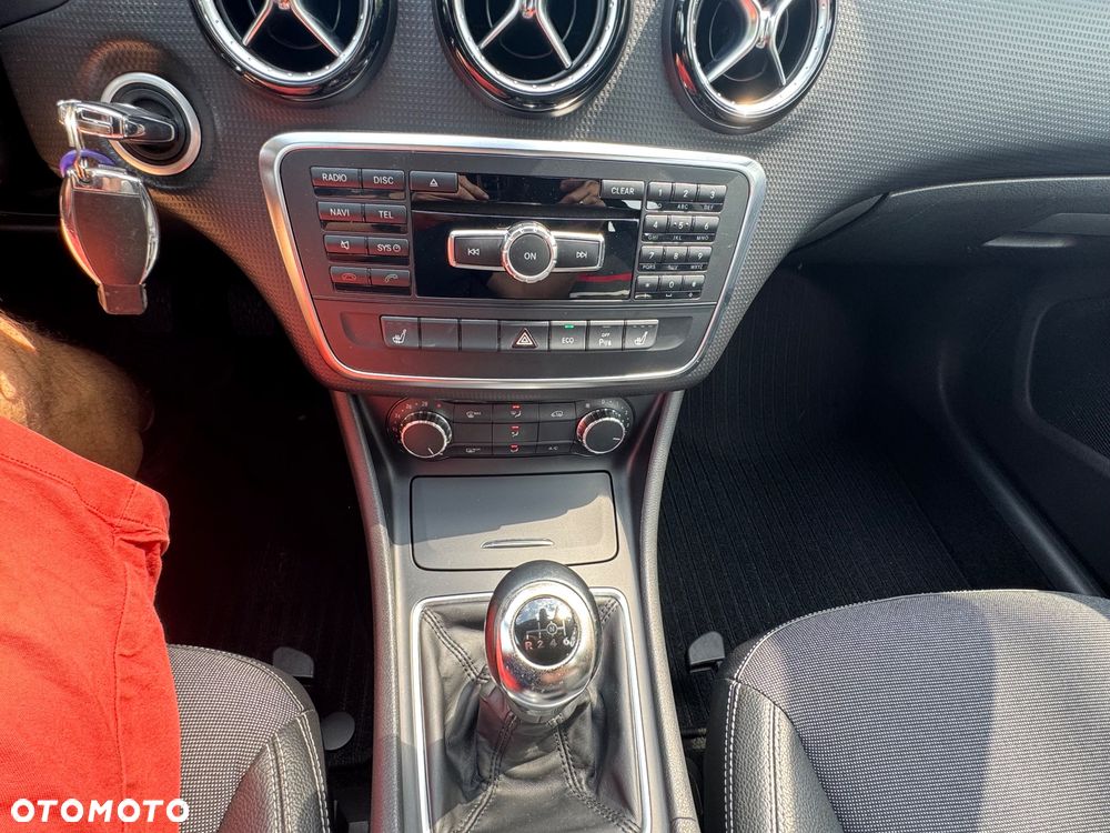 Mercedes-Benz Klasa A 180 BlueEfficiency Edition Style - 22