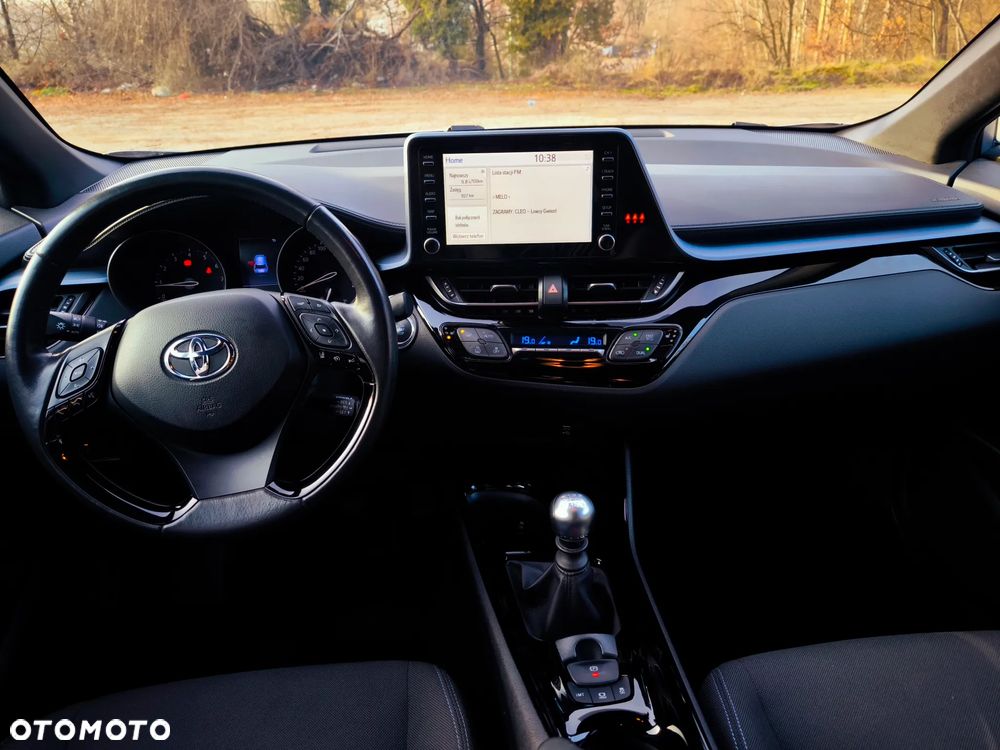 Toyota C-HR 1.2 Turbo Team Deutschland - 14