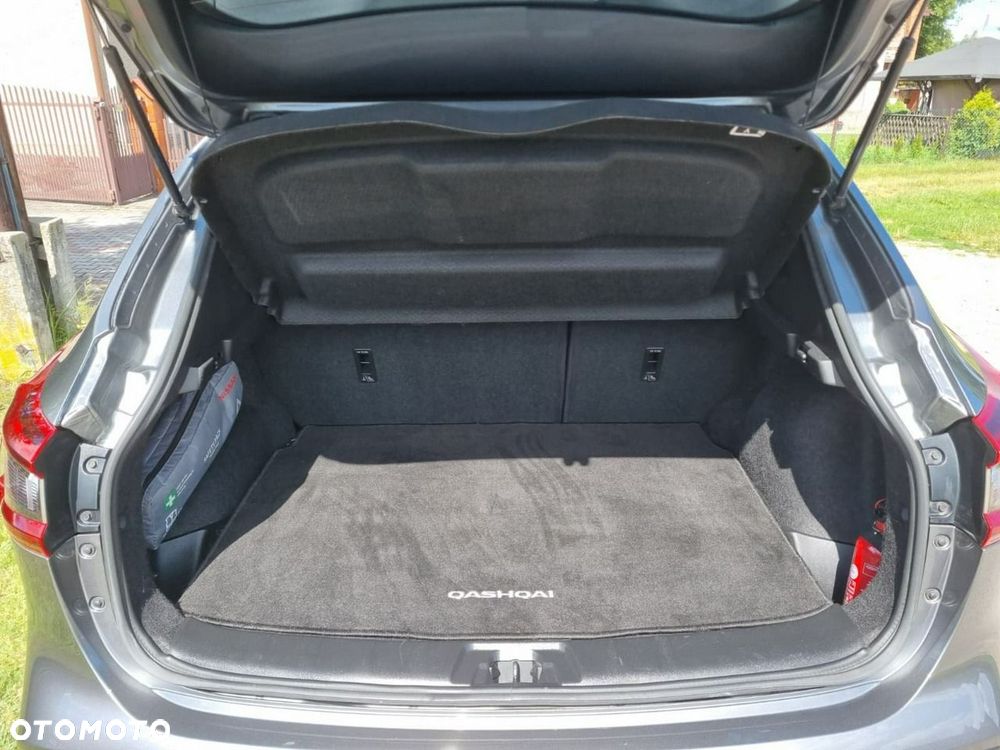 Nissan Qashqai 1.3 DIG-T Tekna - 23