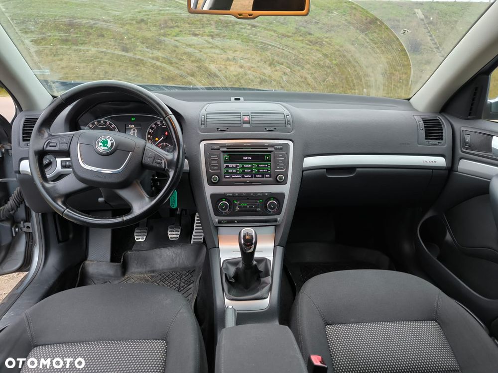 Skoda Octavia 2.0 TDI DPF 4x4 Scout - 10