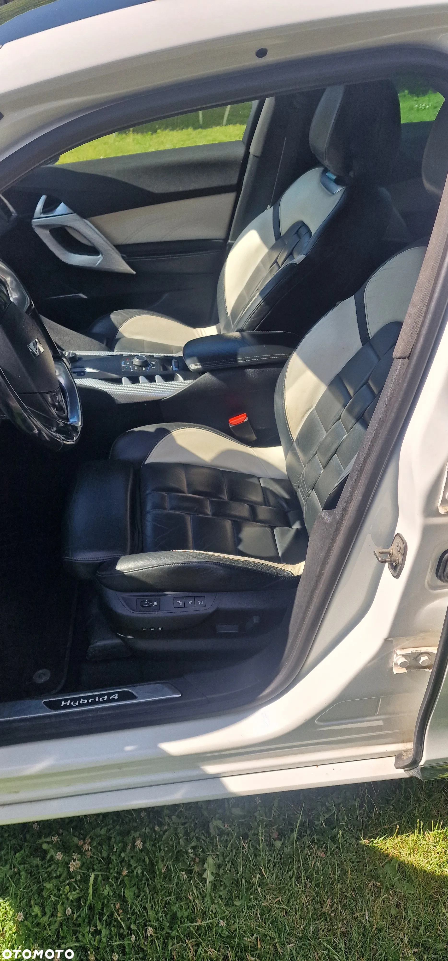 Citroën DS5 2.0 HDi Hybrid4 SoChic MCP - 7