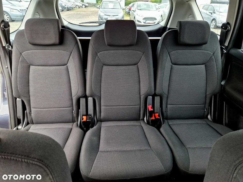 Ford S-Max 2.0 FF Titanium - 24
