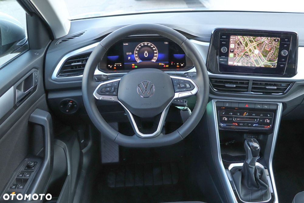 Volkswagen T-Roc - 12