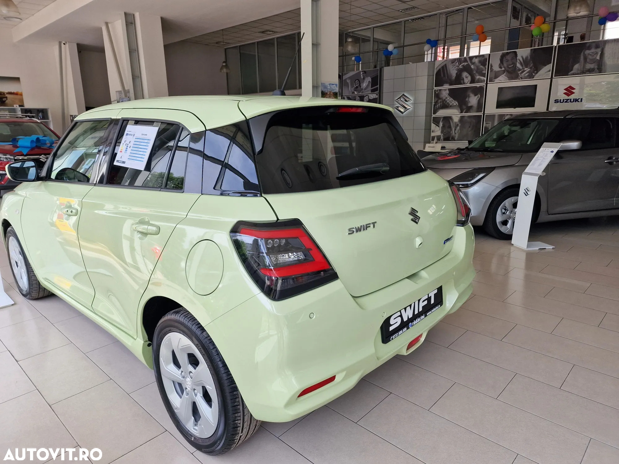 Suzuki Swift 1.2 Dualjet 12V MHEV Passion - 4